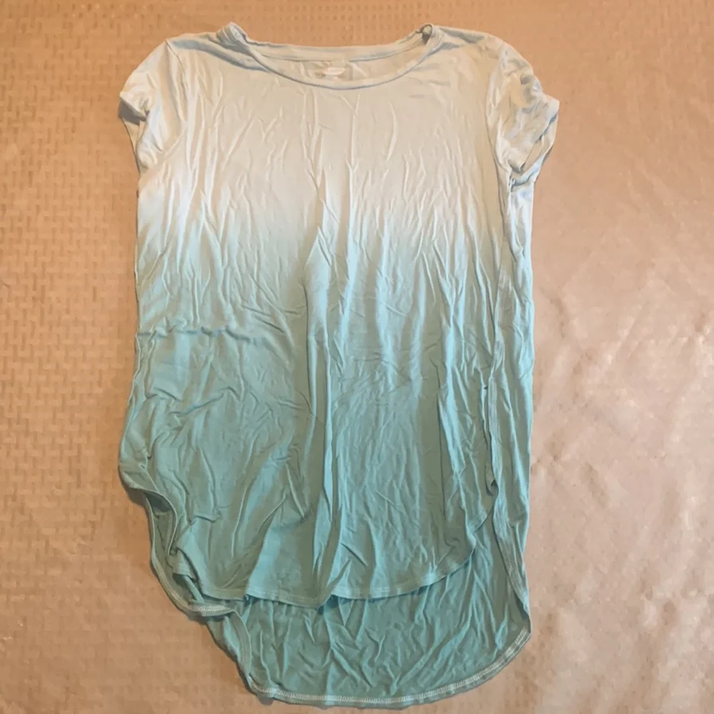 Old Navy Large T-Shirt (10/12)‎